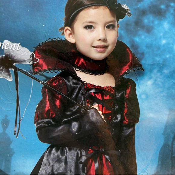 Deluxe Vampiress Halloween Costume | New | Esme Twilight Eclipse | Size XL 10-12 - Picture 1 of 8